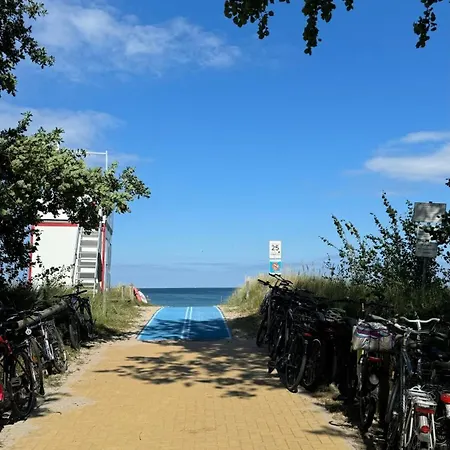 Blau 03studio Zingst